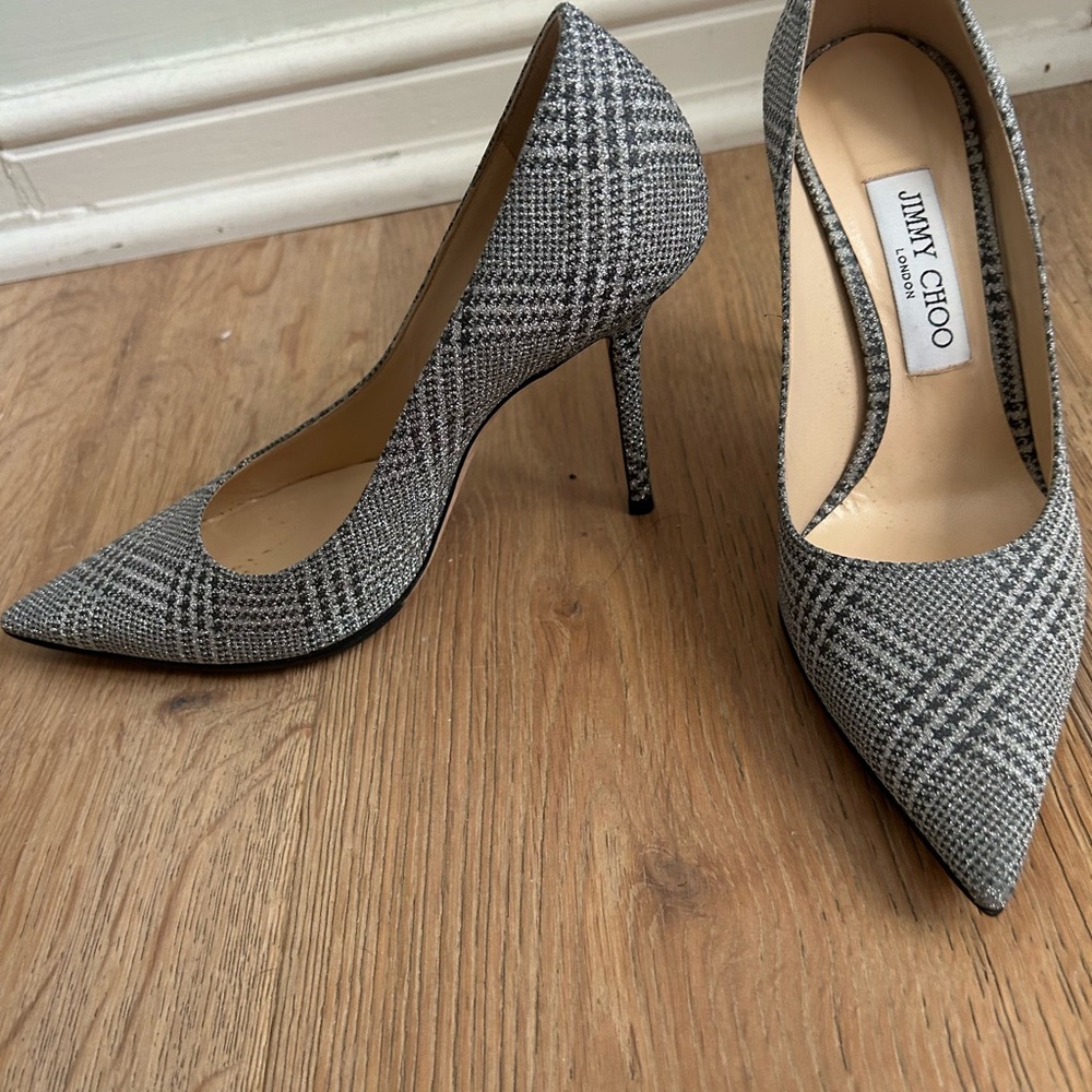 Jimmy Choo metallic houndstooth pattern pointed toe heel with 4 inch heels. - Picture 3 of 6